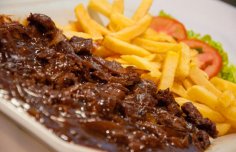 Portuguese Beef Skewers Recipe