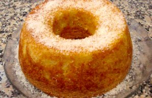 Portuguese Coconut & Pineapple Cake Recipe