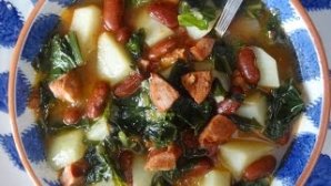 Tia Maria's Kale Soup [Cooking Video]