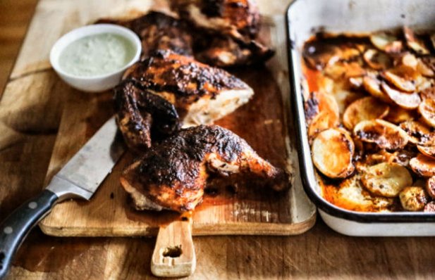 How to make Portuguese roasted Chicken and crispy potatoes.