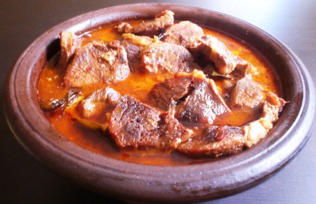 A delicious recipe for a Azorean slow cooker pot roast, known as Alcatra in the Island of Terceira.