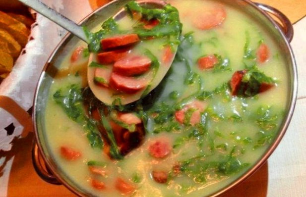 A delicious, popular Portuguese soup done in no time for you and family to enjoy.