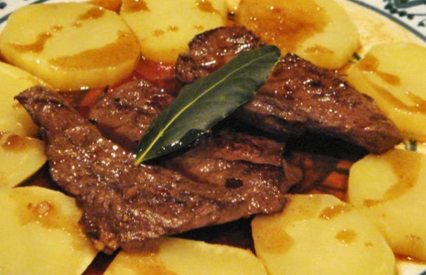 Portuguese Liver with Potatoes Recipe - Portuguese Recipes
