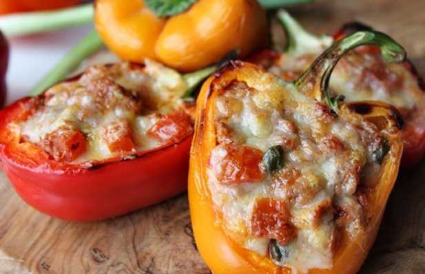 This Portuguese style tuna stuffed peppers recipe creates a rich, tasty and out of the norm hearty meal. Chouriço (Portuguese sausage) is a key ingredient as well, for that extra kick, and its easy and quick to make.