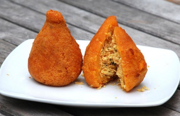 These delicious Brazilian fried chicken croquettes  (coxinhas) are a very popular street food in Brazil.