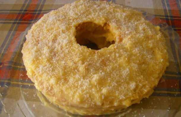Portuguese Lemon & Coconut Cake Recipe - Portuguese Recipes