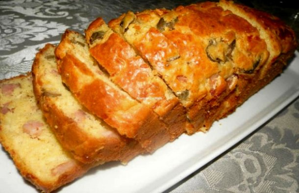 Portuguese Bacon & Olive Bread Recipe