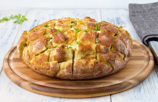 Portuguese Style Garlic Bread Recipe - Portuguese Recipes