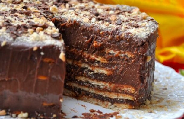 Portuguese Maria Biscuits Chocolate Cake Recipe - Portuguese Recipes