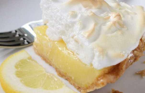 This grandma's lemon meringue pie recipe is easy, sweet and simple and only takes about 40 minutes to make.