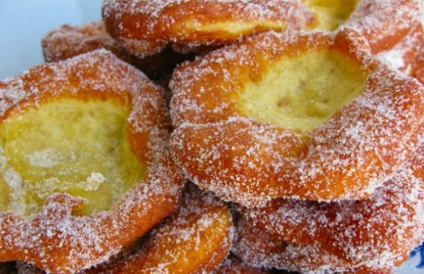 This Portuguese Donuts (Malassadas) recipe is great, I have eaten these on different occasions and it's one of the best I have tried.