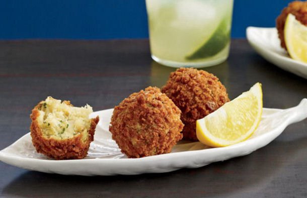 These delicious Portuguese cod croquettes are crispy on the outside and fluffy on the inside.