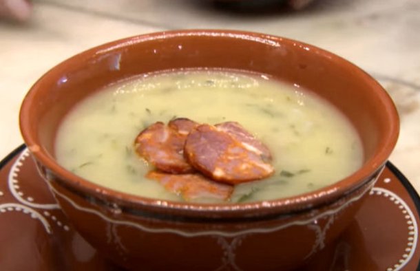 Portuguese Kale Soup (Caldo Verde) Recipe