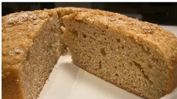 How to Make Moist Apple Cinnamon Cake