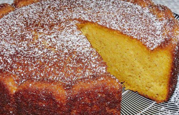 Moist and Delicious Ricotta Cake